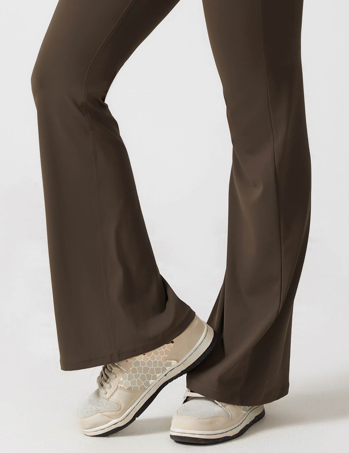 Elena - Uitlopende jumpsuit met V-rug